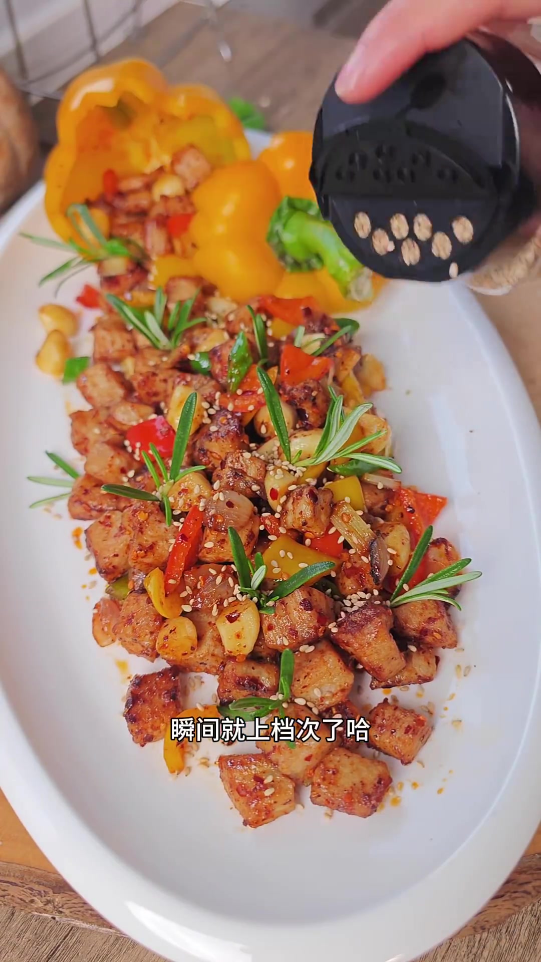 香煎猪肉无辣不欢 家常菜教程家常菜美食分享炒菜