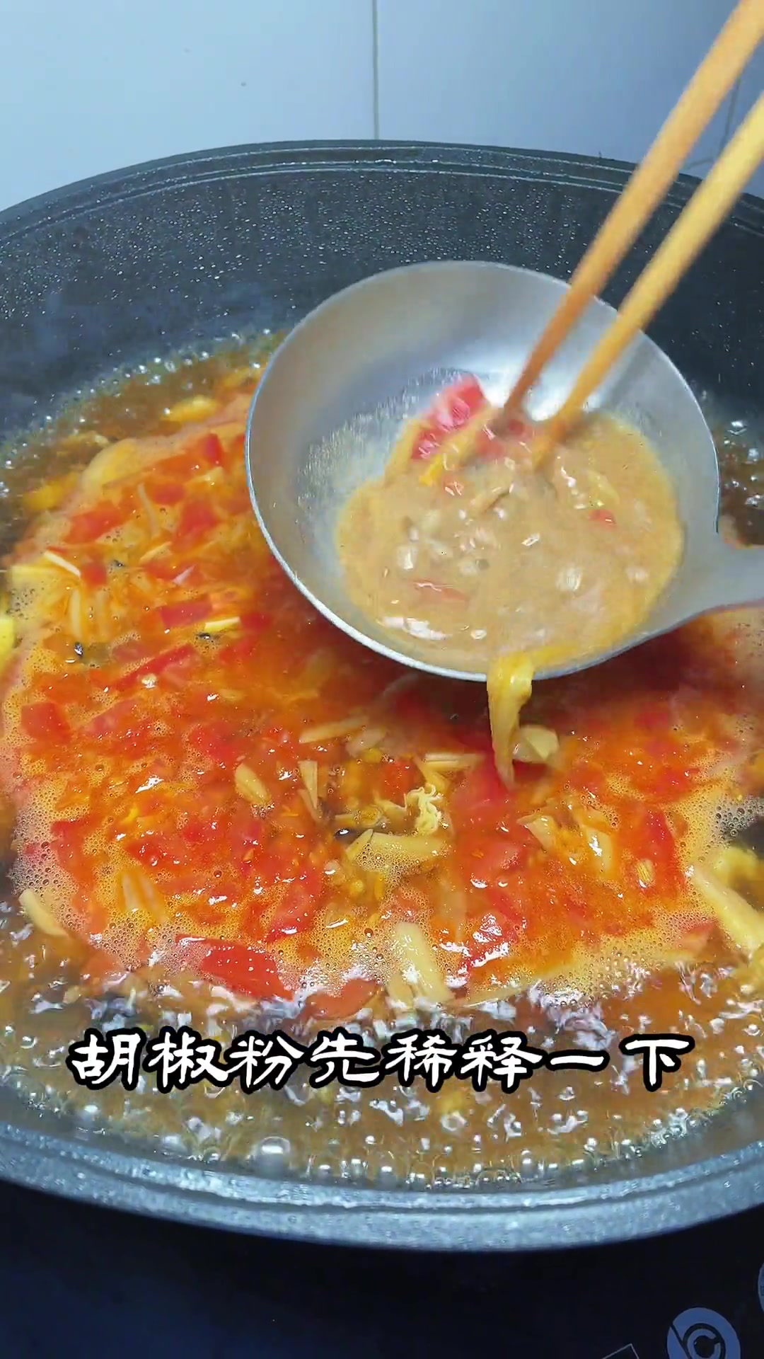 在河南宴席上必不可少的一道汤