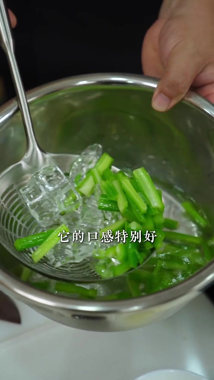 宴席中的这么多凉菜，只有这道不会翻车