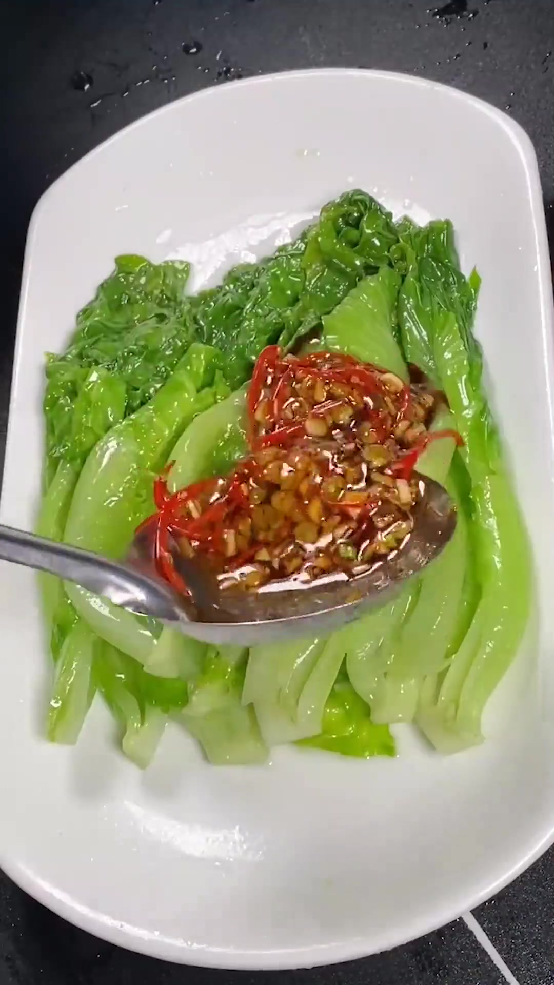 学会这道白灼生菜,让你秒变广东有钱人!