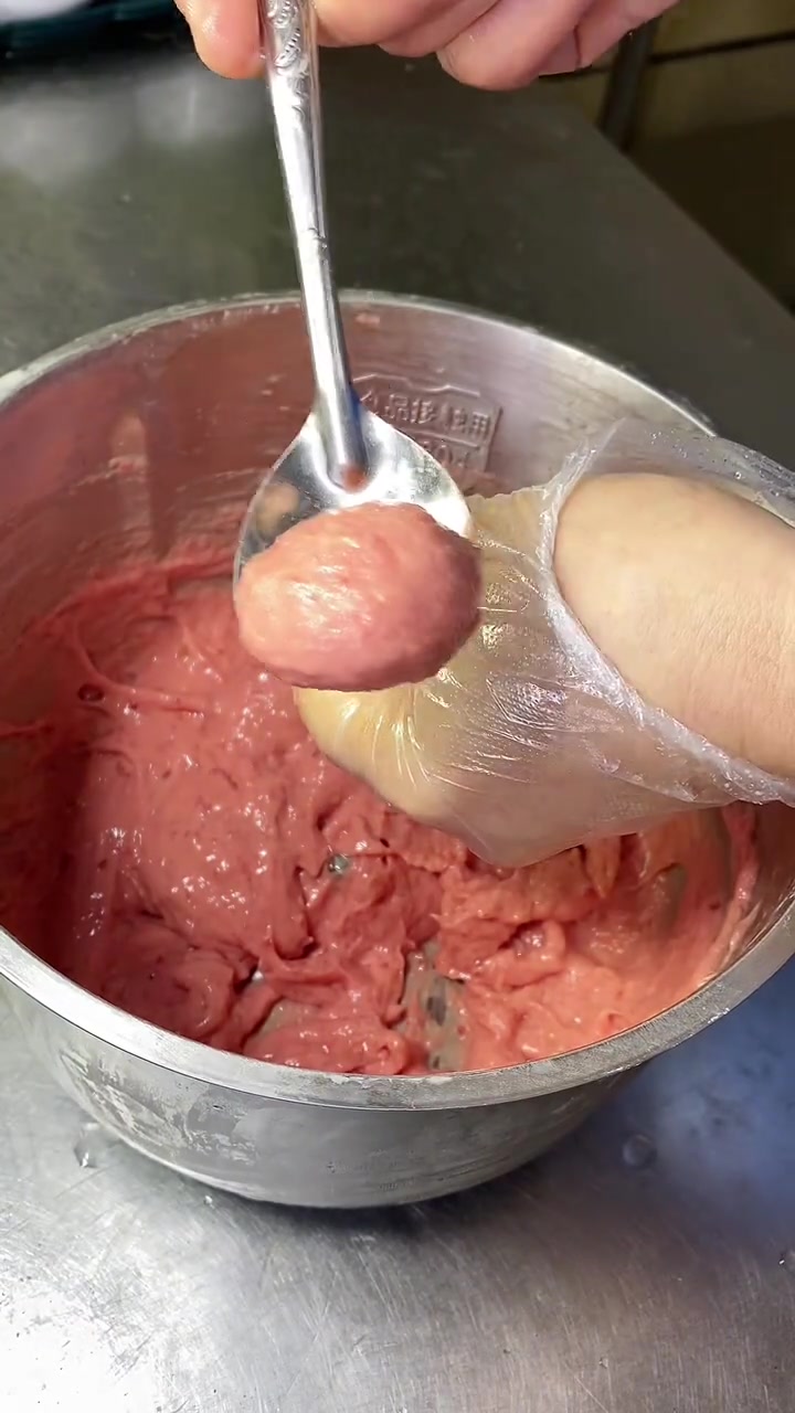 牛肉丸做法．做法简单．一学就会