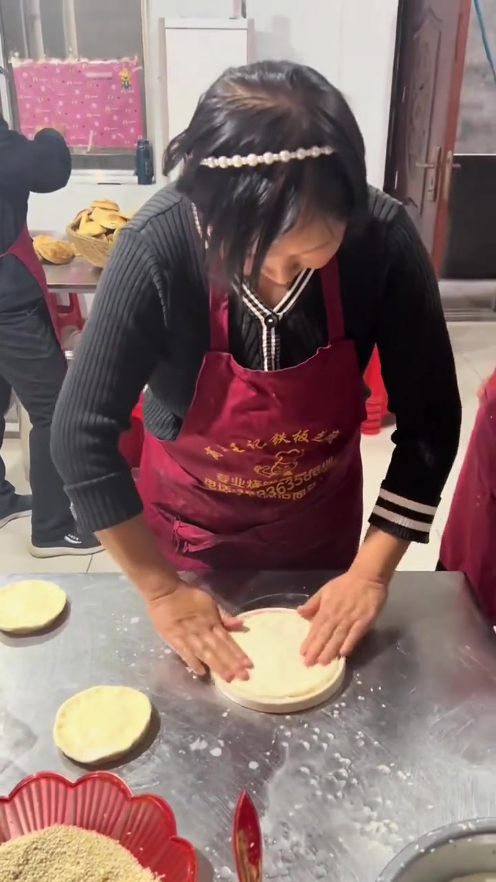 烧饼模具使用上锅手法步骤～