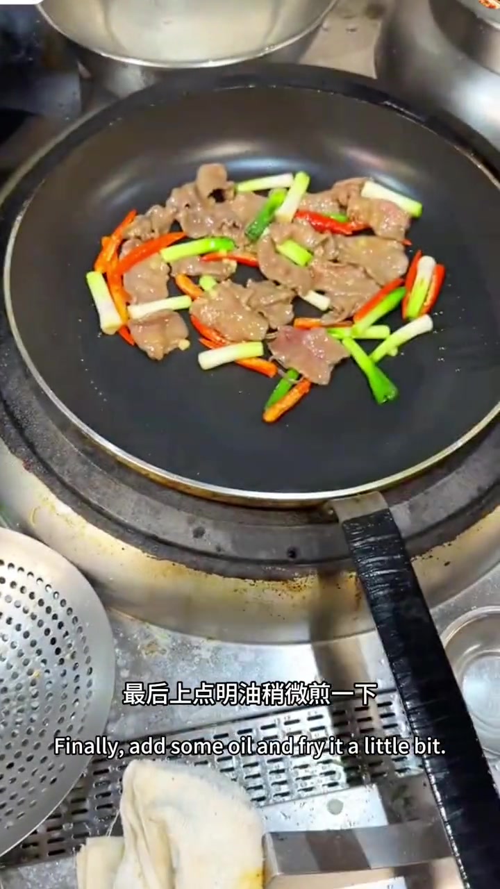 牛舌爆炒，不用专业技能，家常做法也能让饭菜香飘满屋