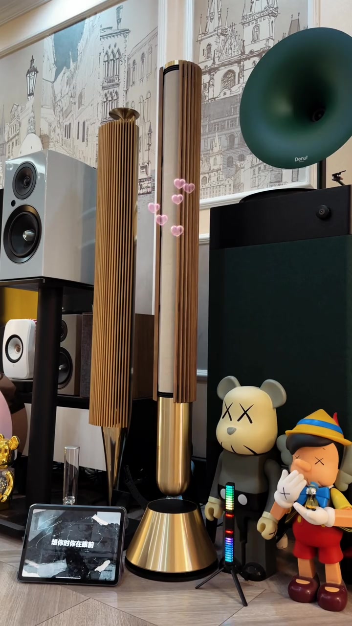 木鱼敲击声刻板规律，为音乐注入禅宗意境