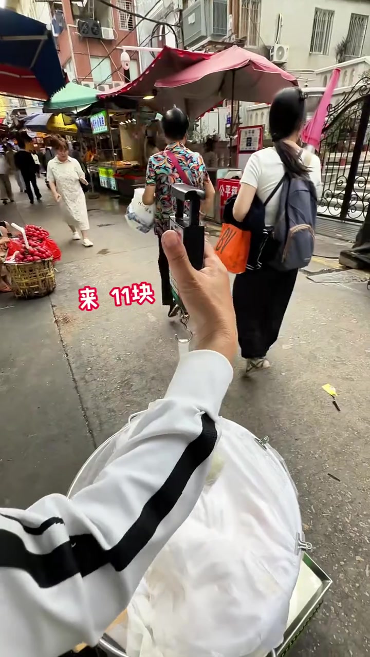 每天认识一个吃的新品质之茯苓糕 厦门美食 厦门八市 厦门旅游
