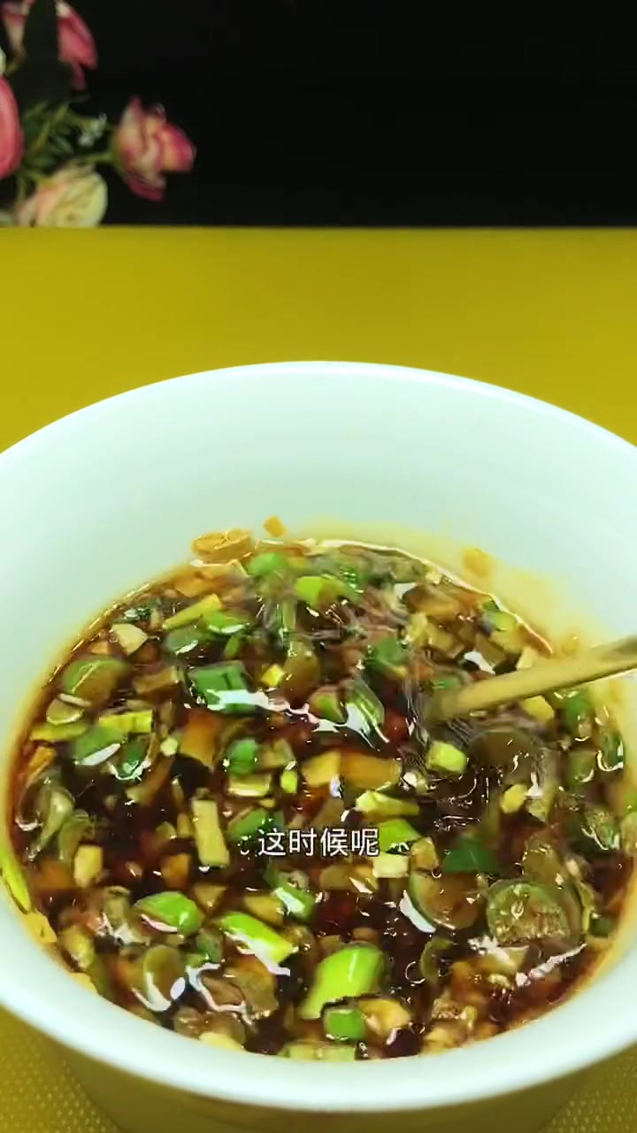 独家白斩鸡，做法特别简单而且营养美味