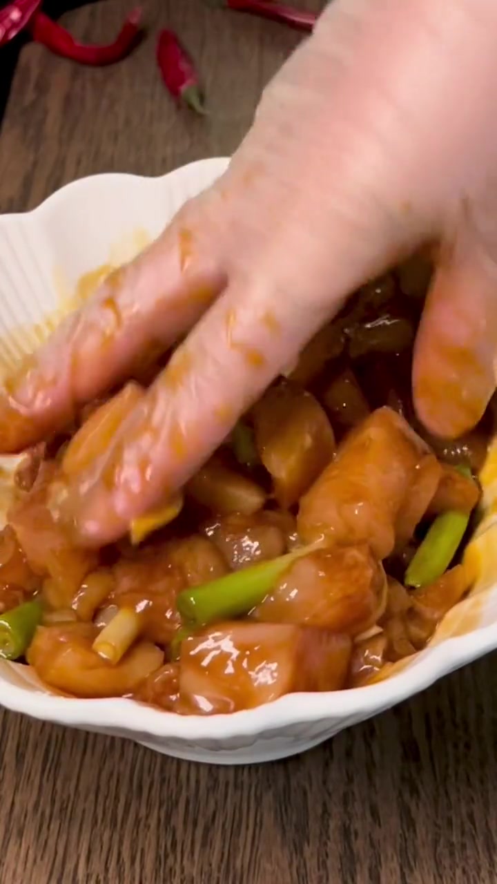 香辣鸡胸肉家常做法