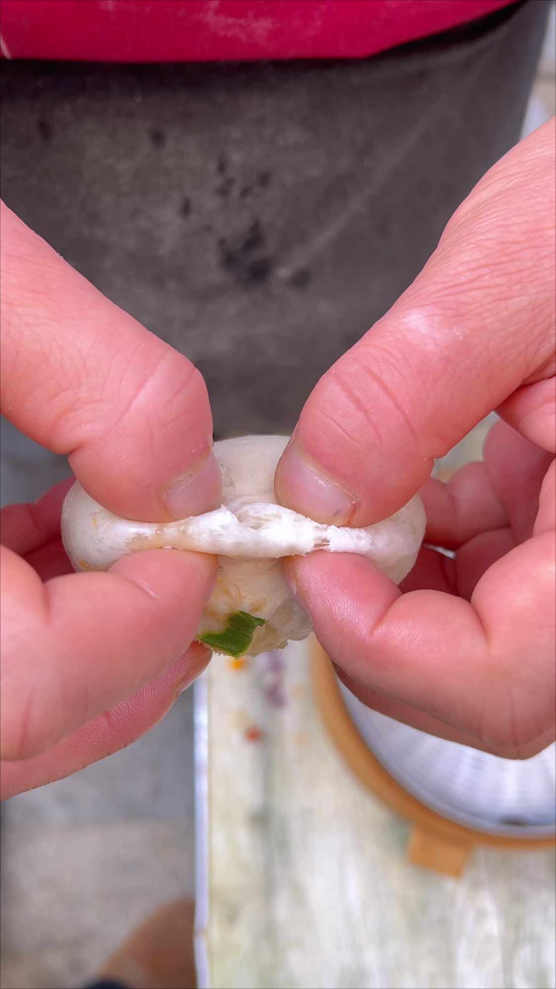 老面小笼包鲜肉馅料详细制作流程