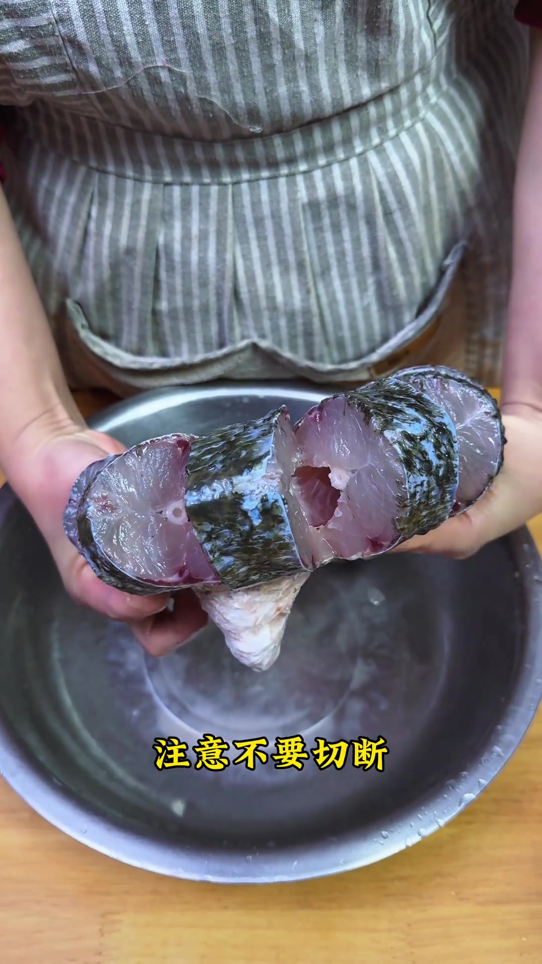 没想到电饭锅煮草鱼,出锅鲜嫩入味超好吃!