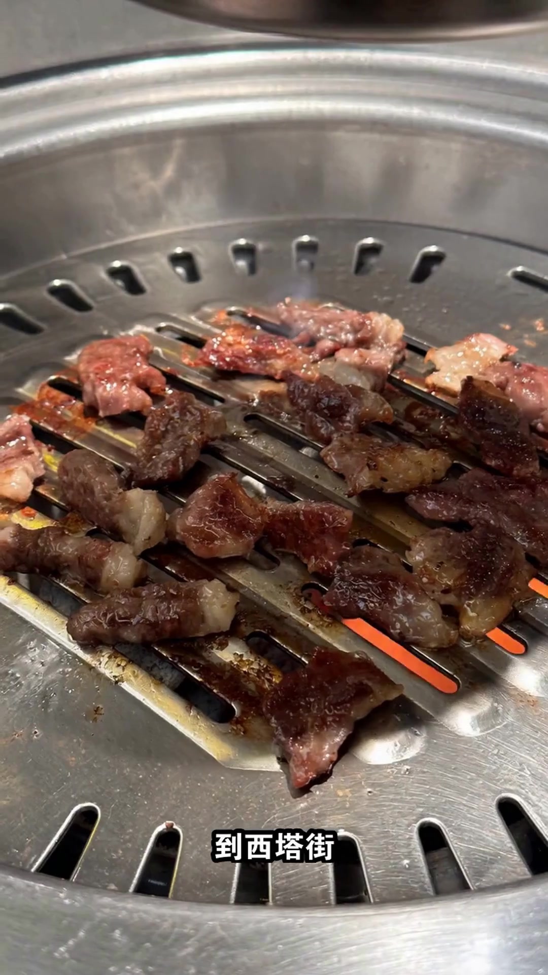 沈阳过冬美食多,老厂房咖啡香,西塔烤肉暖,老边饺子香