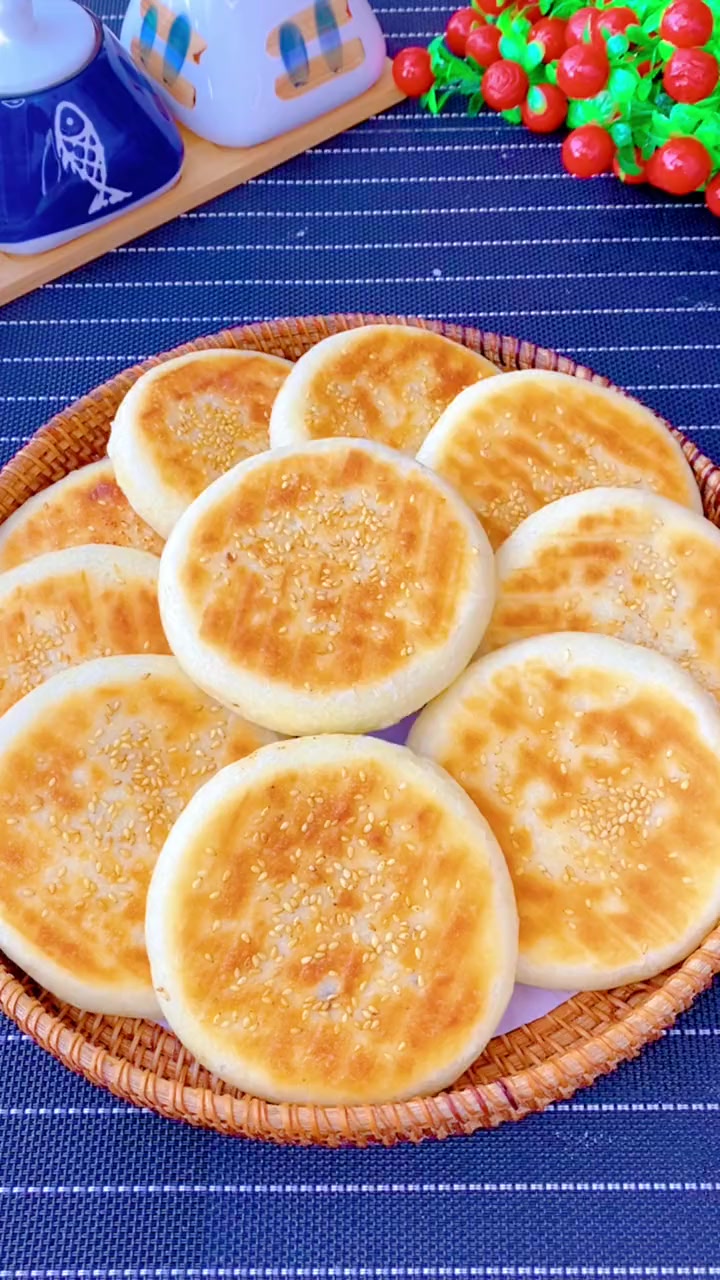 小烧饼这样做省时省力，不到半小时就吃上了