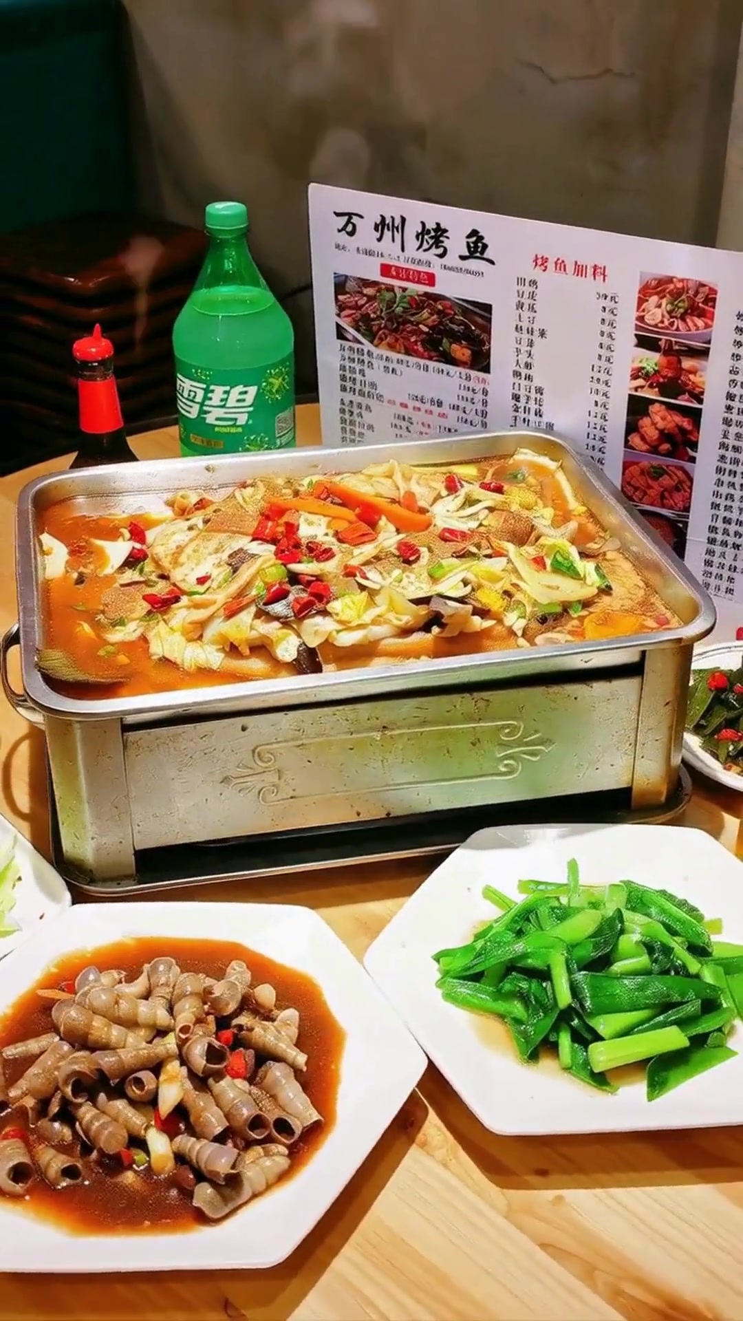 万州旅游新热点,万州江景美如画,万州美食等你尝