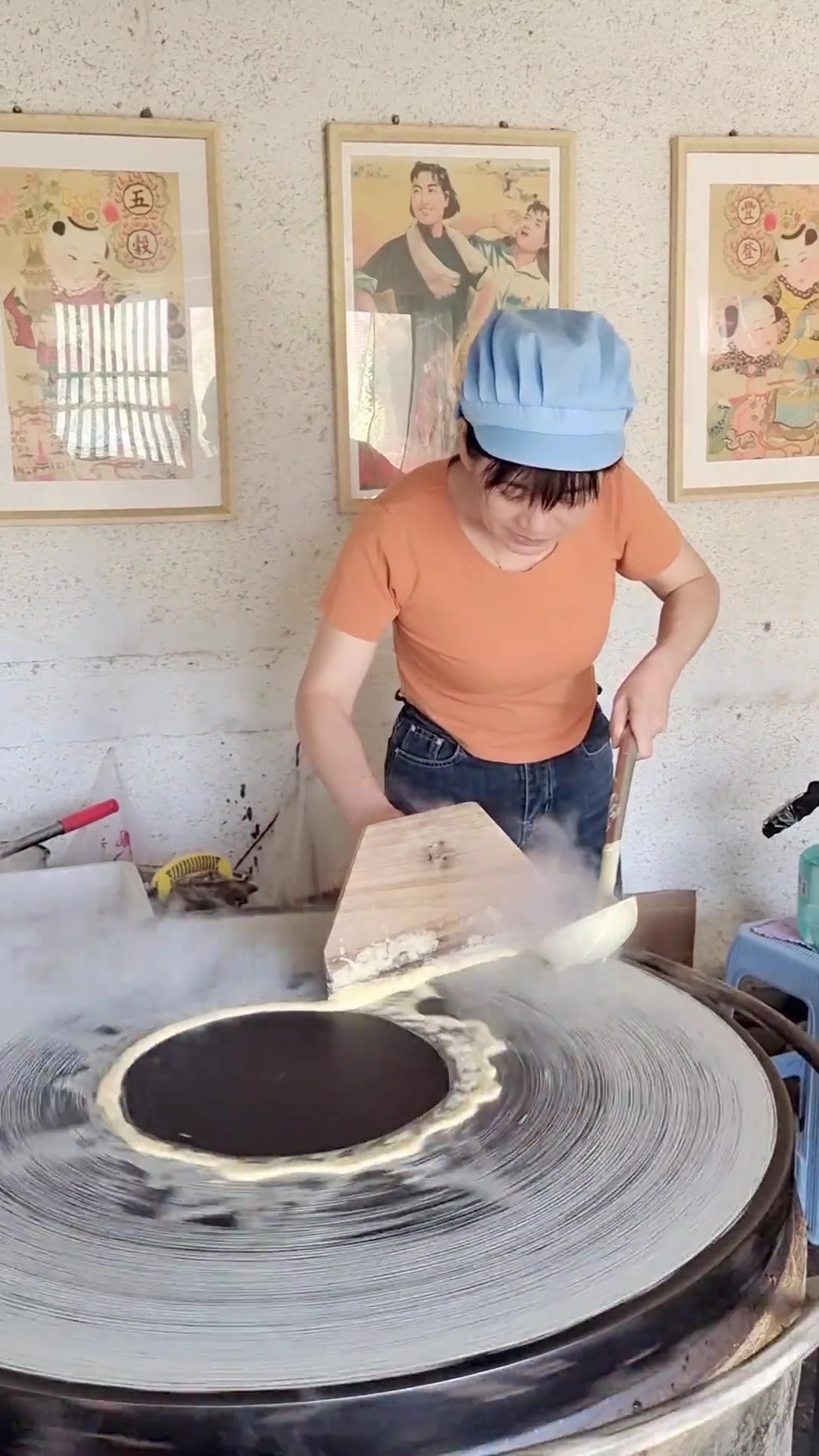 还有多少人没吃过这大煎饼?粗粮煎饼卷大葱超好吃!