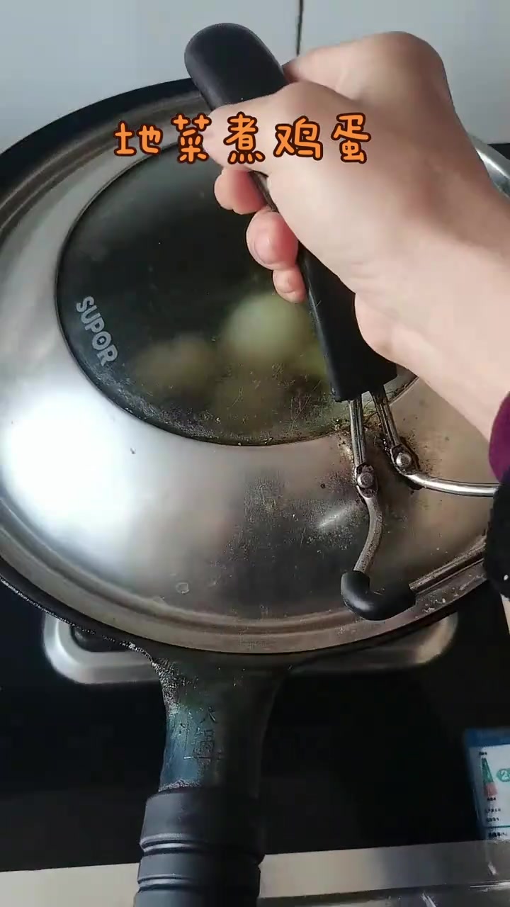 三月三来一碗地菜煮鸡蛋荠菜大枣煮鸡蛋的功效