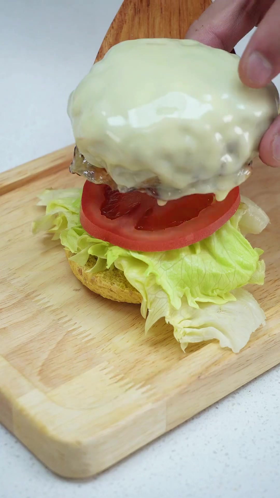 减脂必备！牛肉芝士汉堡包，低卡高蛋白