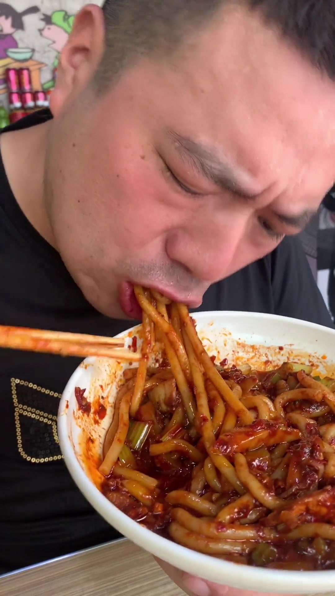 爆辣新疆炒米粉超爽，越辣越香越过瘾！