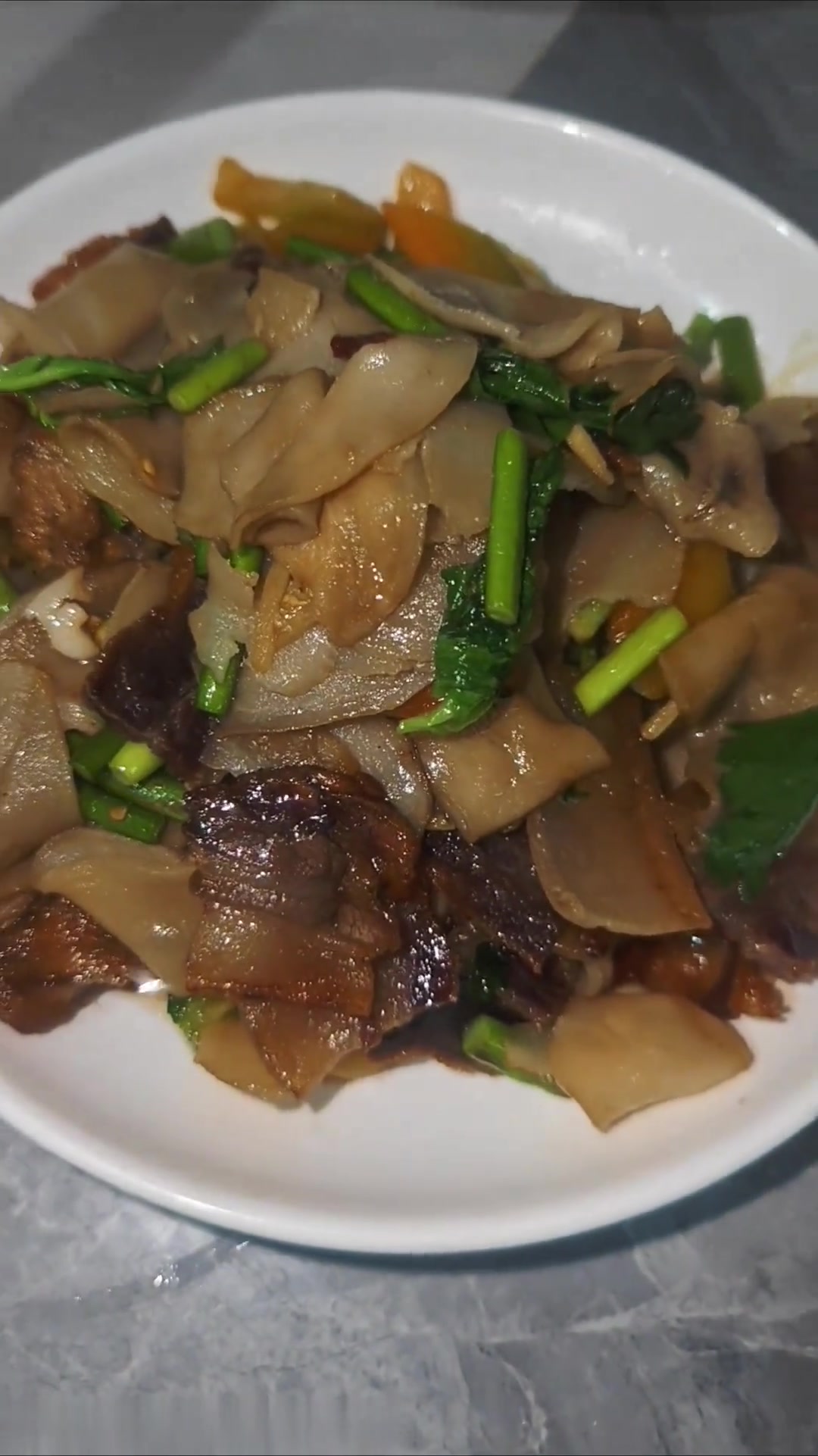 小时候的味道,干土豆片炒肉