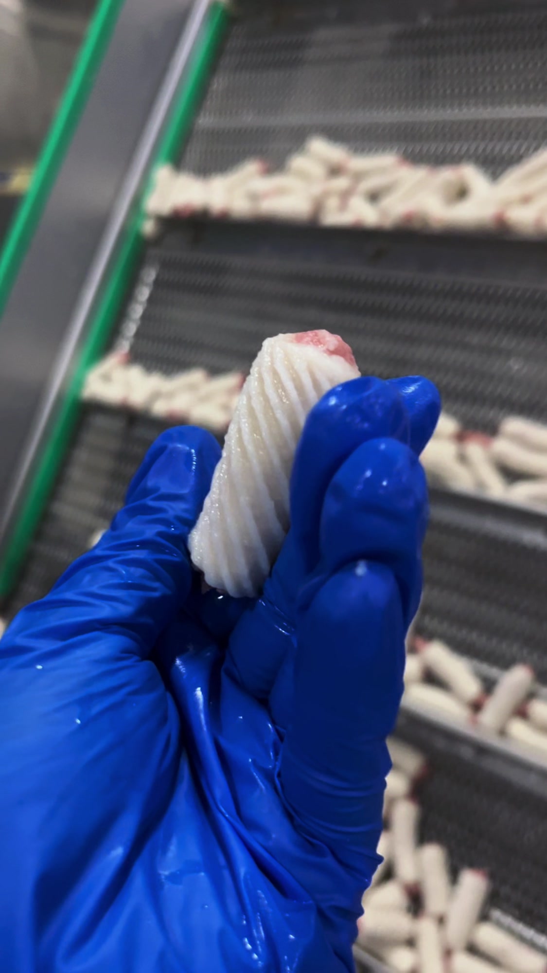 火锅丸新吃法鱼肉卷麻辣锅