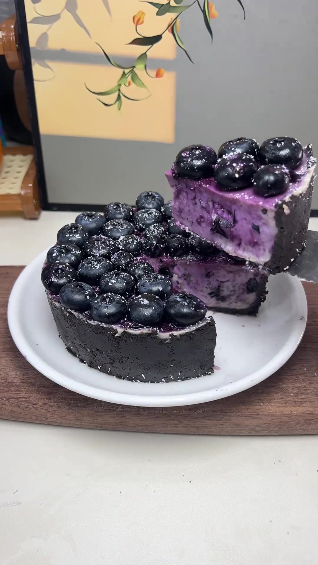 搅一搅搞定蓝莓蛋糕，绵密不腻，快给家人生日安排上！