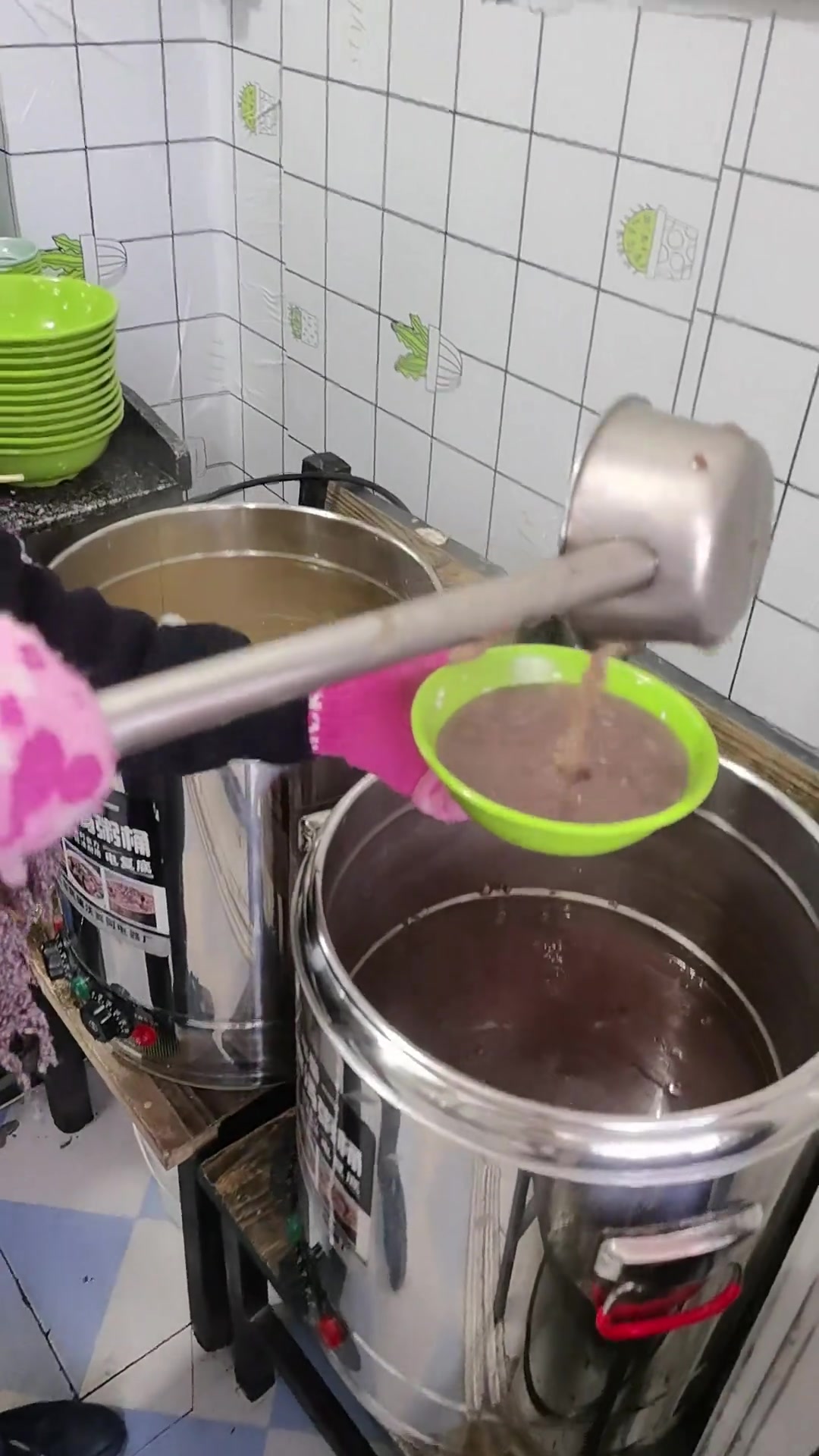 早上好,最美早餐是陪老妈一起吃