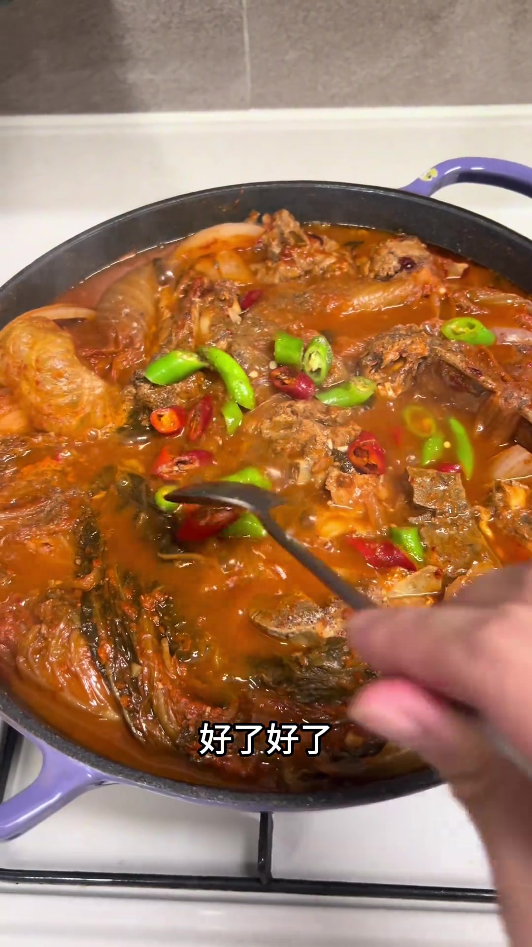 我家泡菜消耗慢,都成老泡菜了～