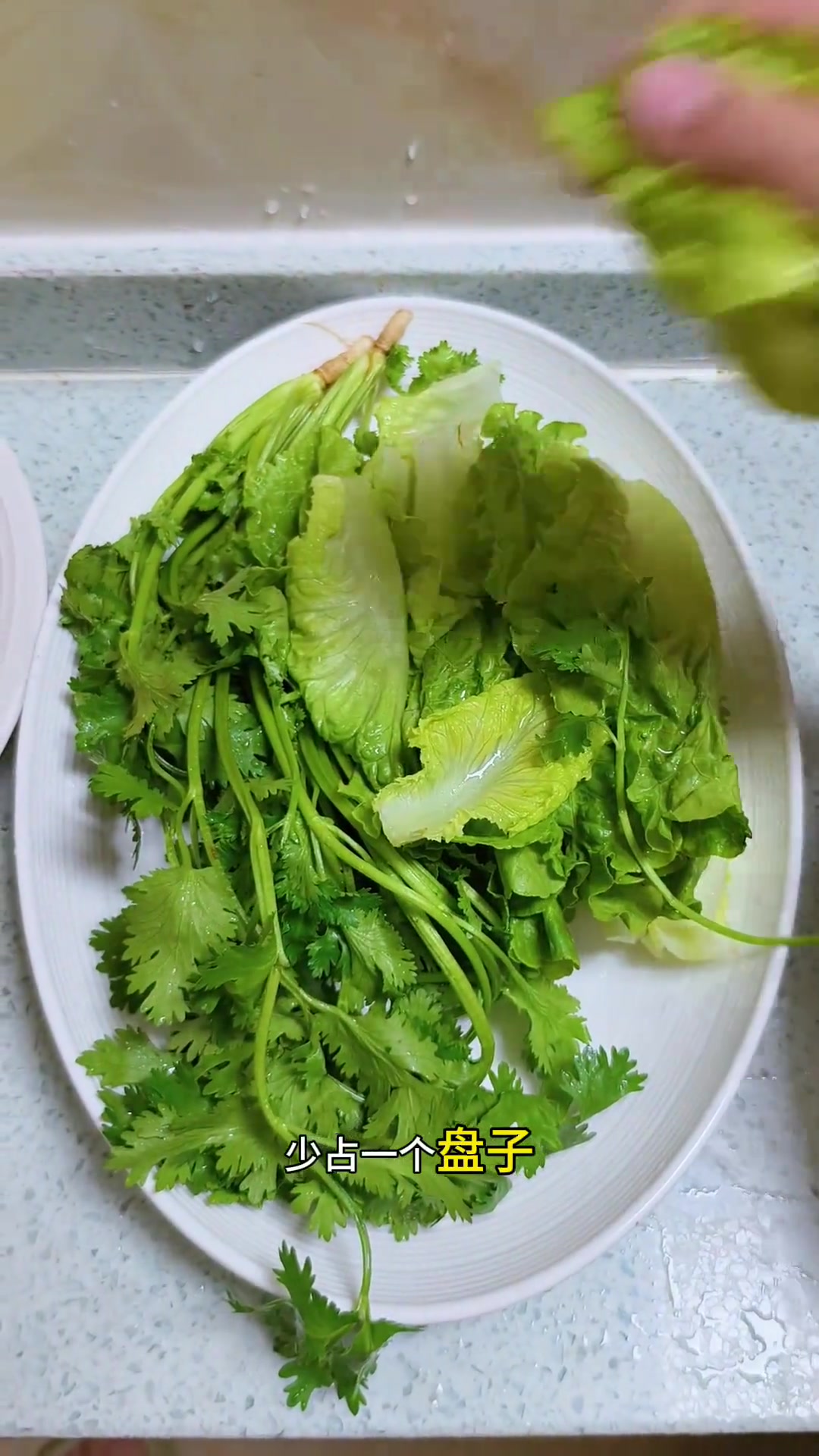 小皮夹克给了秋天的第一顿烤鱼火锅