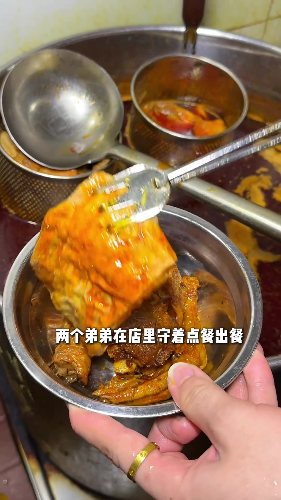 带大家看一下湖北大冶农村的升学宴酒席是怎样的