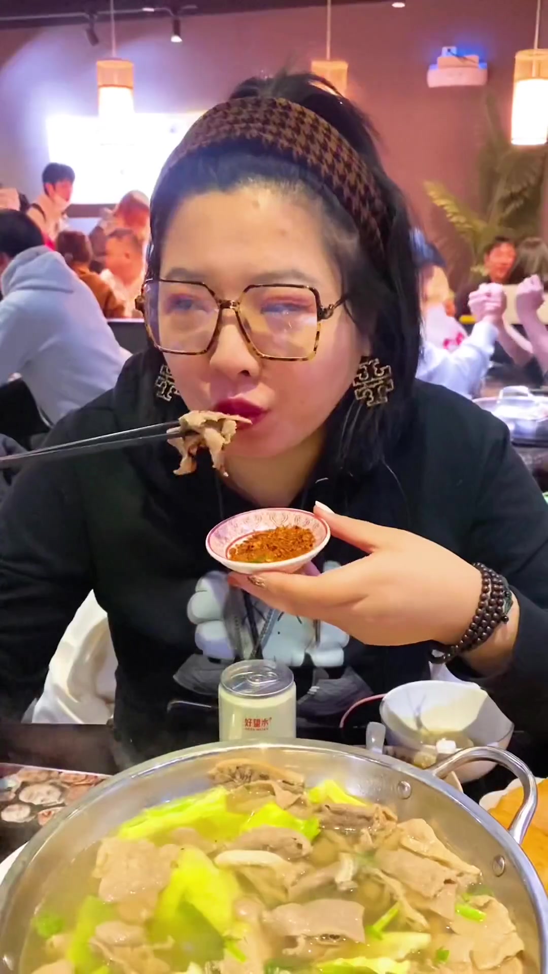 你知道跷脚牛肉名字的由来吗?