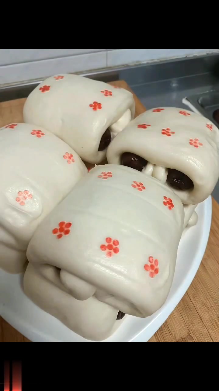 你会蒸馒头包子，我只会蒸大枣礼馍馍