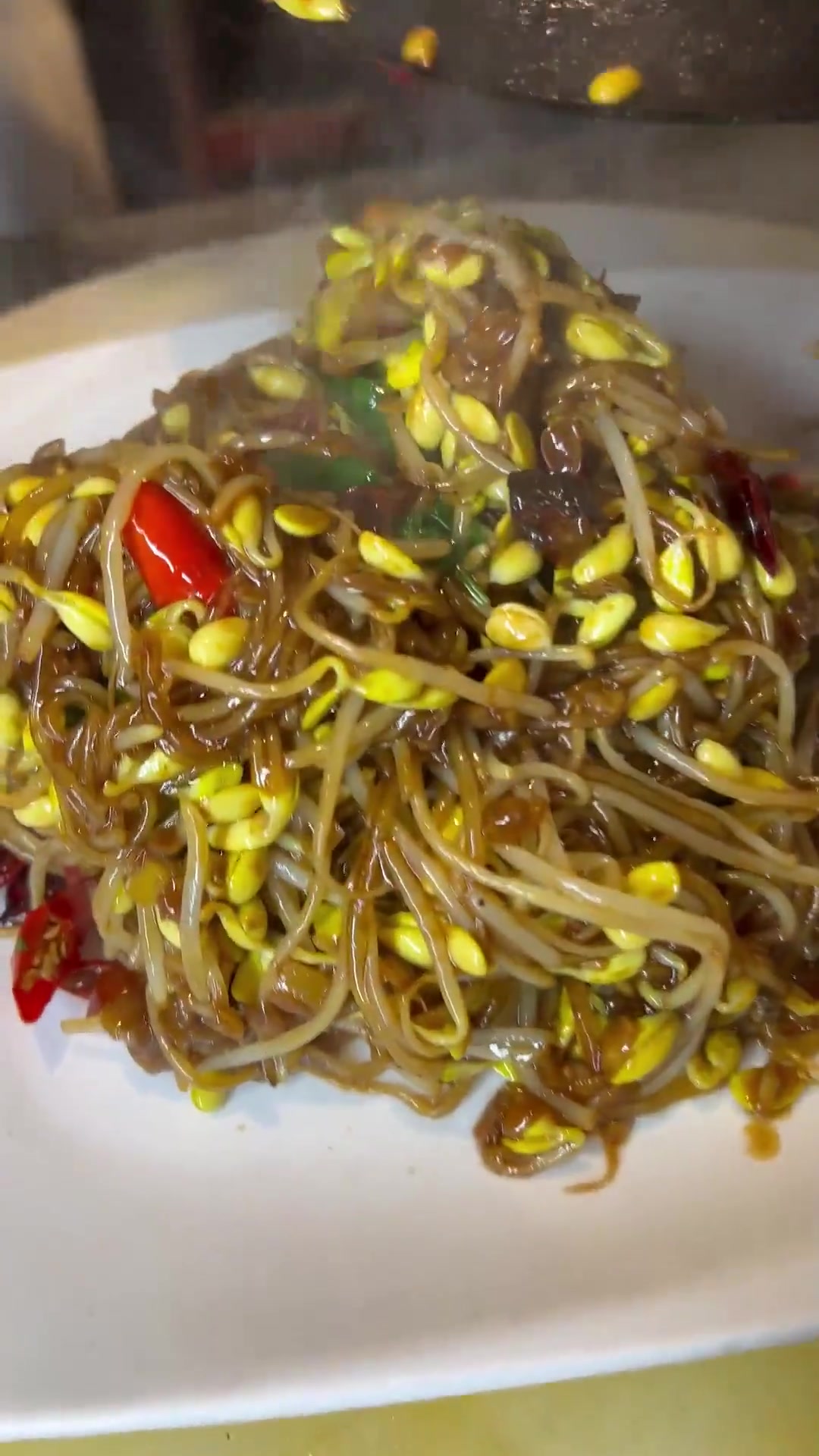 家常菜——豆芽炒粉丝，超好吃！