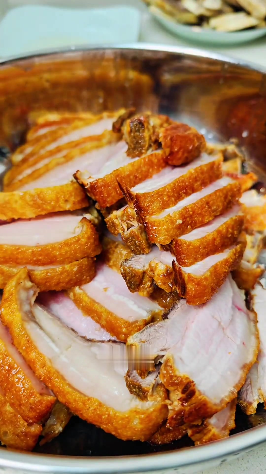 广西酸甜芋头扣肉，扣肉天花板，好吃快去试！