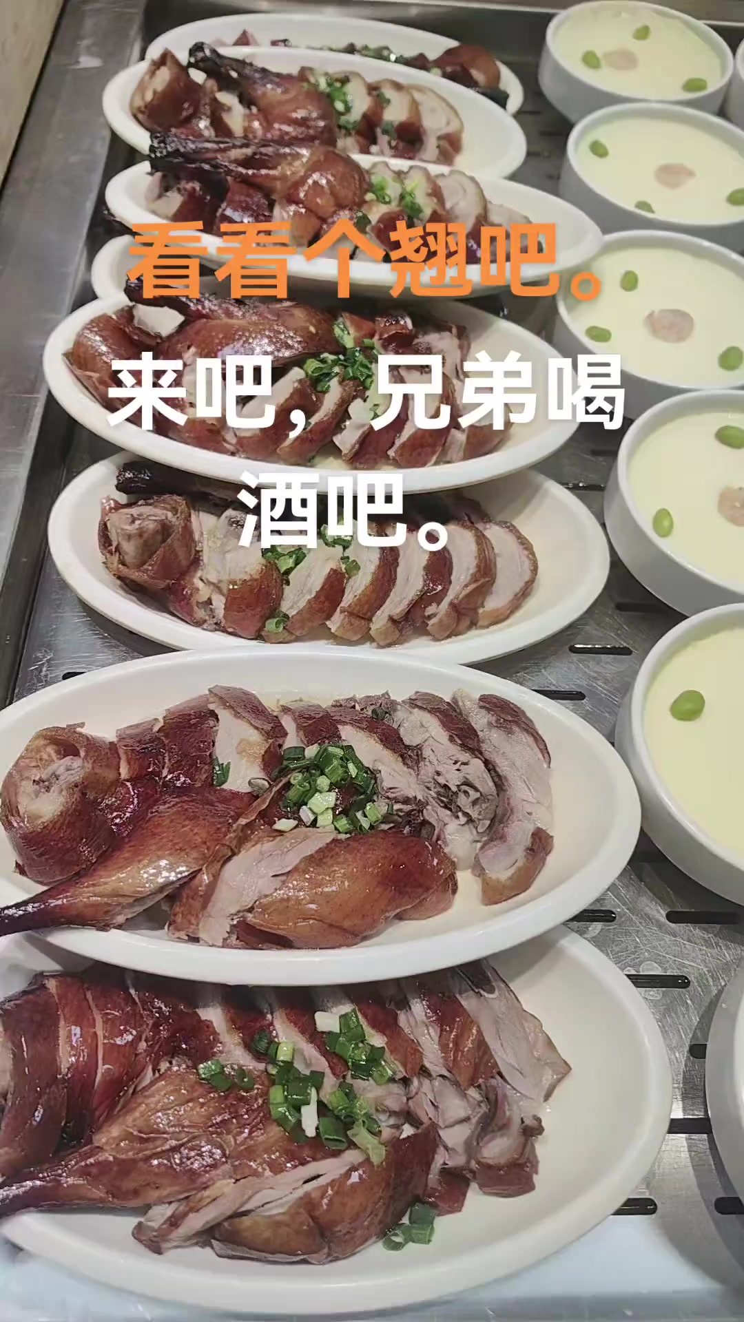 快餐店菜品诱人,厨师技术超棒,快来尝尝!