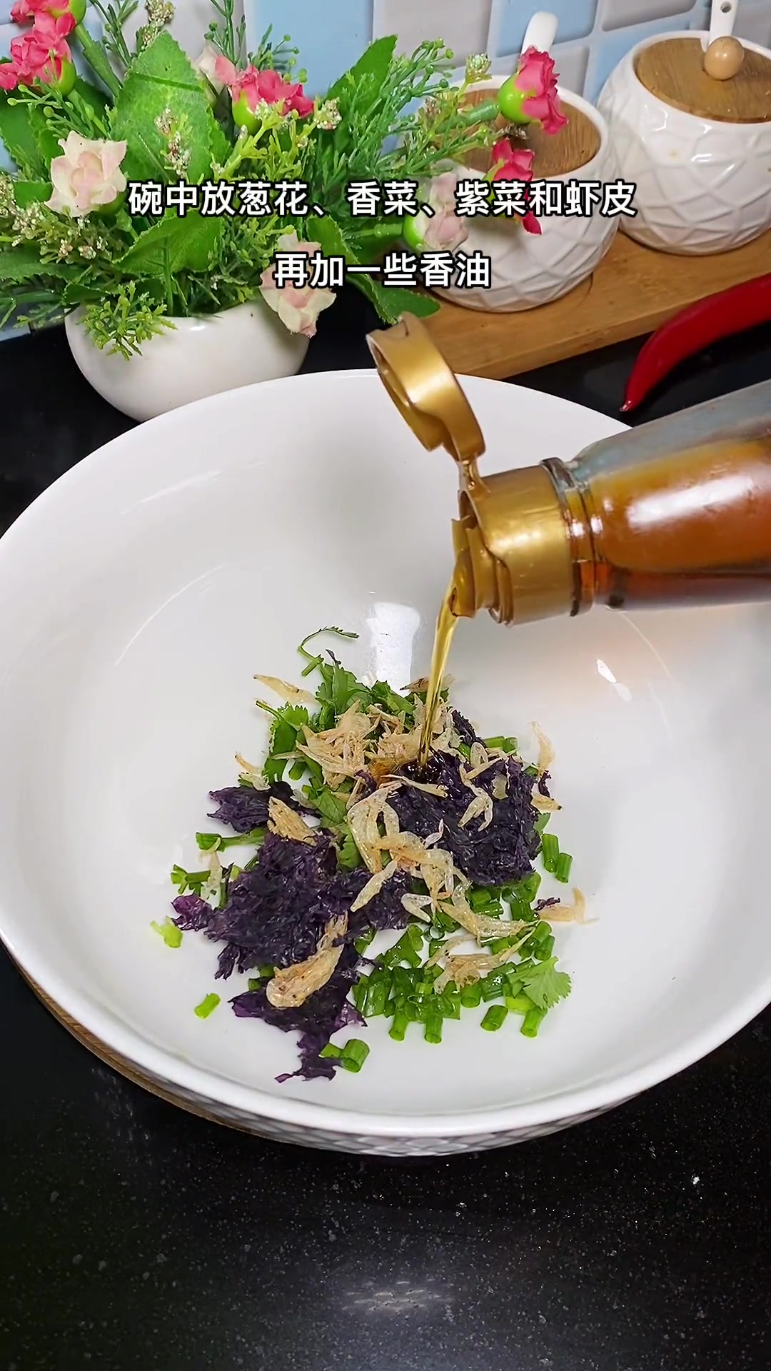 早餐不知道吃什么的试试这个疙瘩汤吧，营养美味又暖胃，这满满的一大碗被江先森给包了