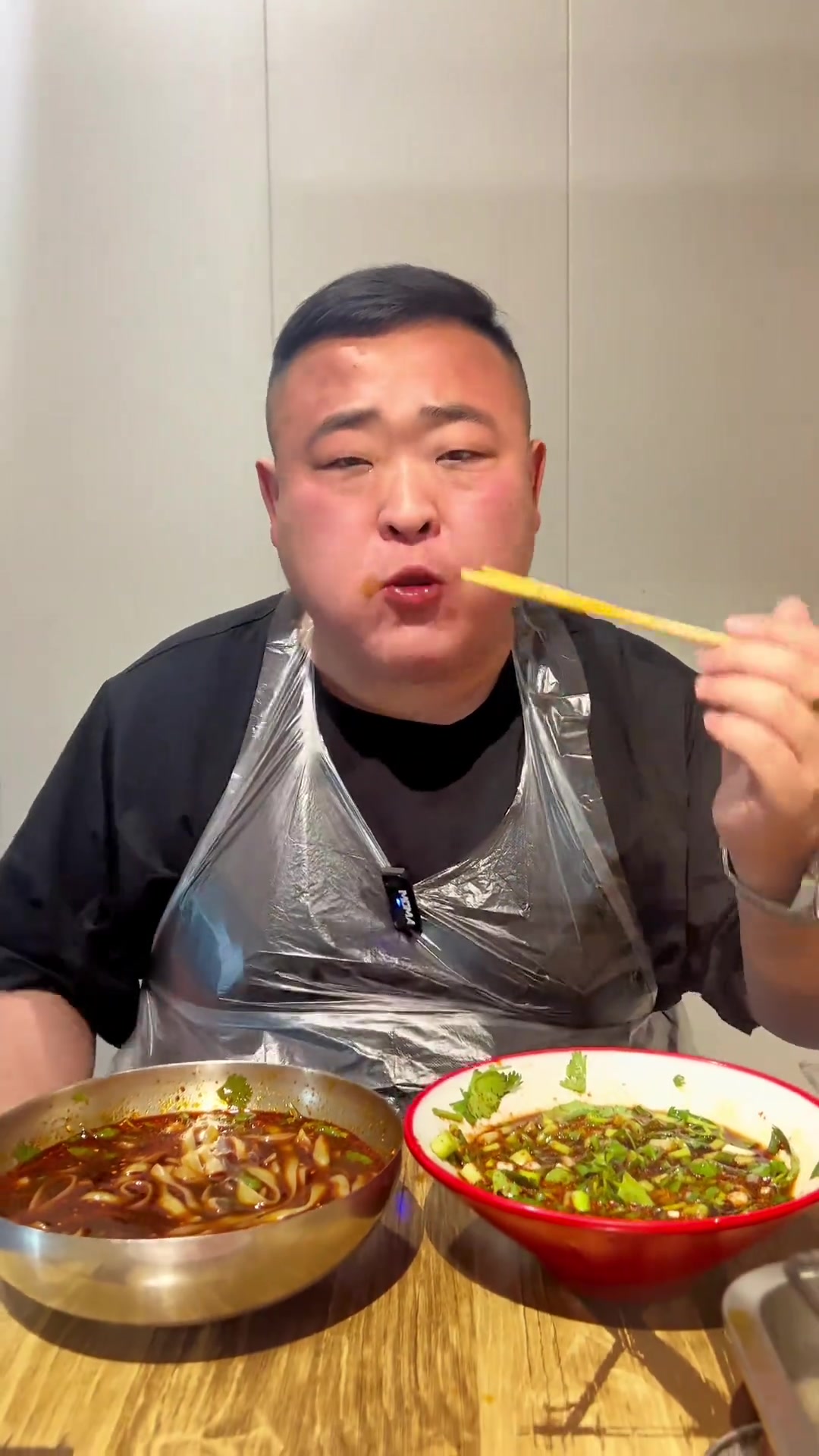 还是大东北原味烤肉好吃，深夜拉仇恨了