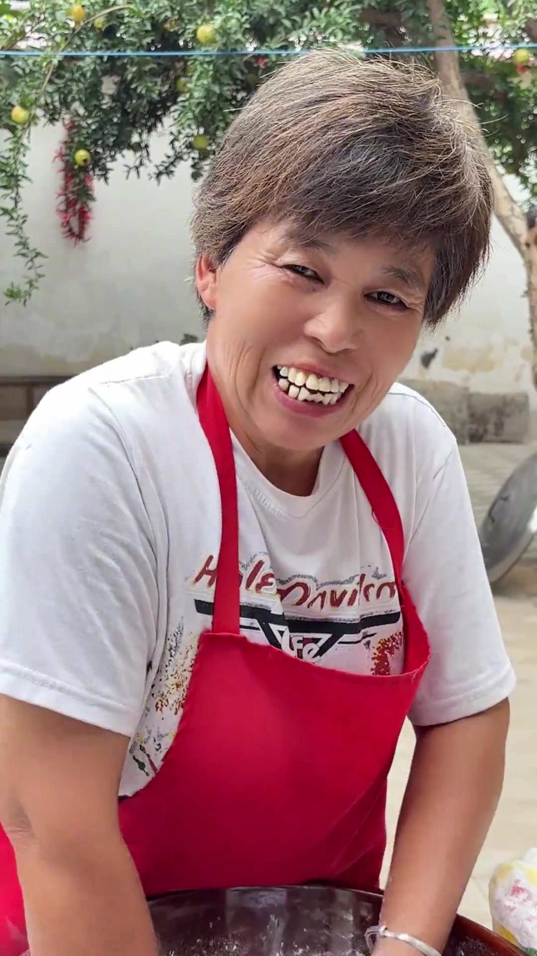 三百一斤红鲤鱼做面条,鲜到舔碗!