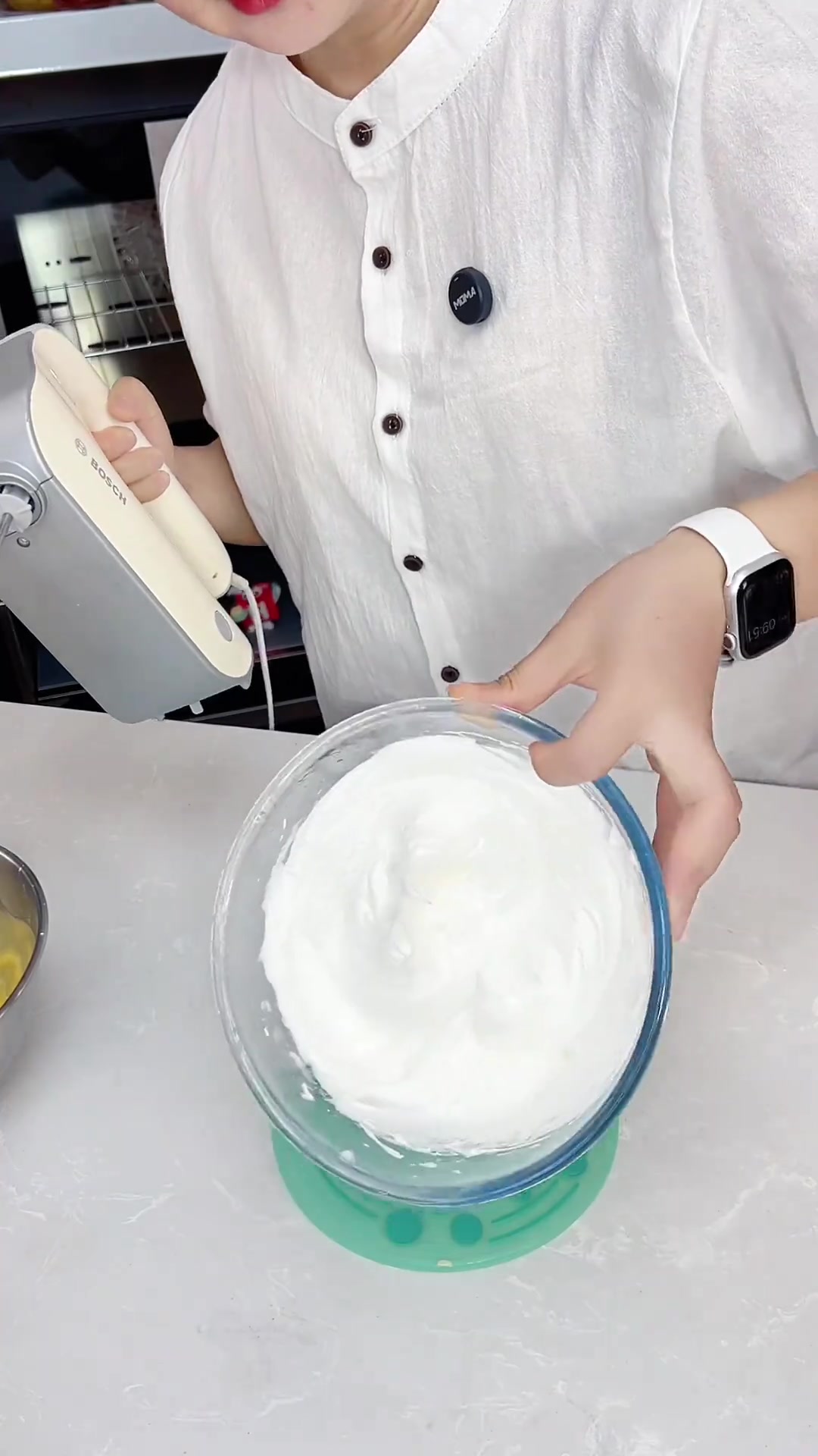 早餐不知道给小朋友准备啥？试试这款酸奶小蛋糕小孩哥最爱