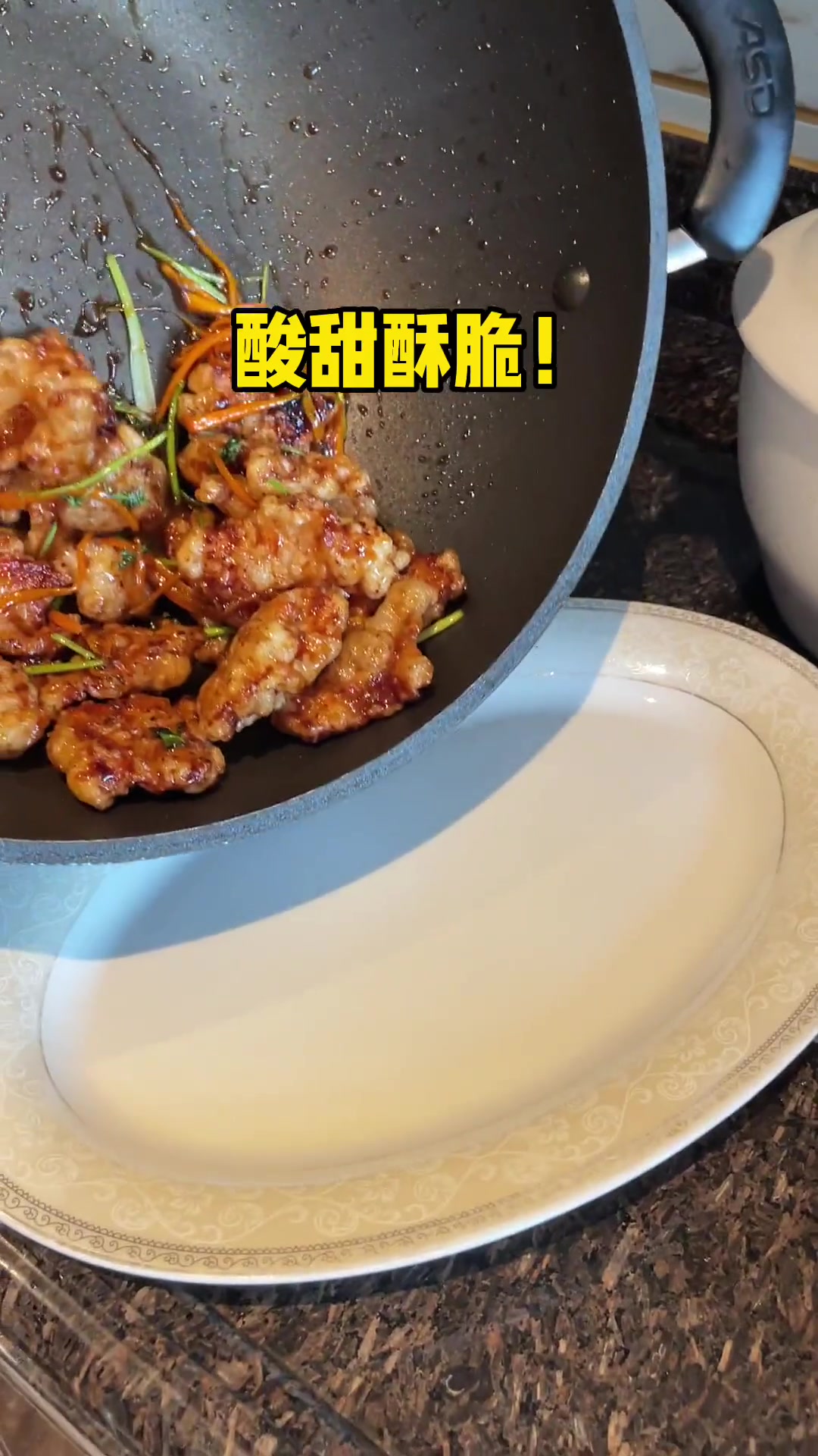 一分钟学会东北名菜锅包肉大学生挑战为家人做100道家常菜