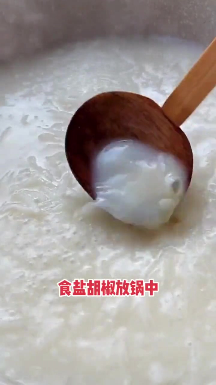 冬吃萝卜夏吃姜!鲫鱼萝卜汤做法绝了!煎鱼熬汤超香