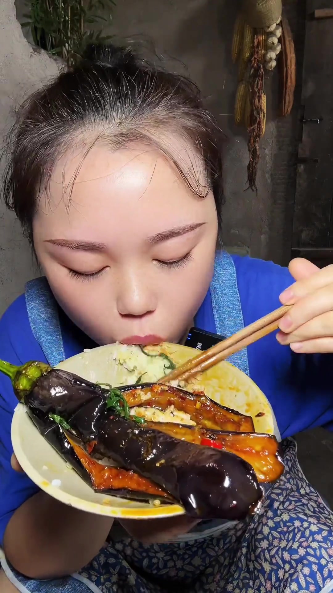 今日农村家常菜，满满一碗超满足