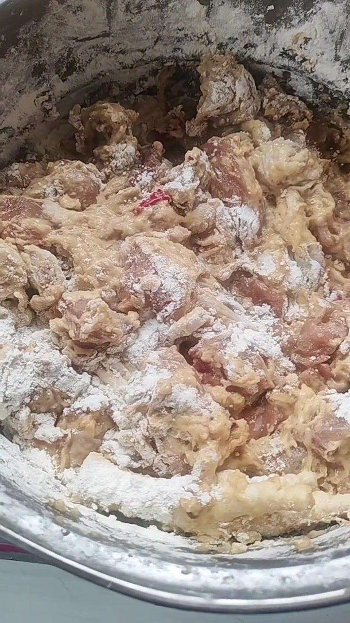 自己炸鸡，很成功