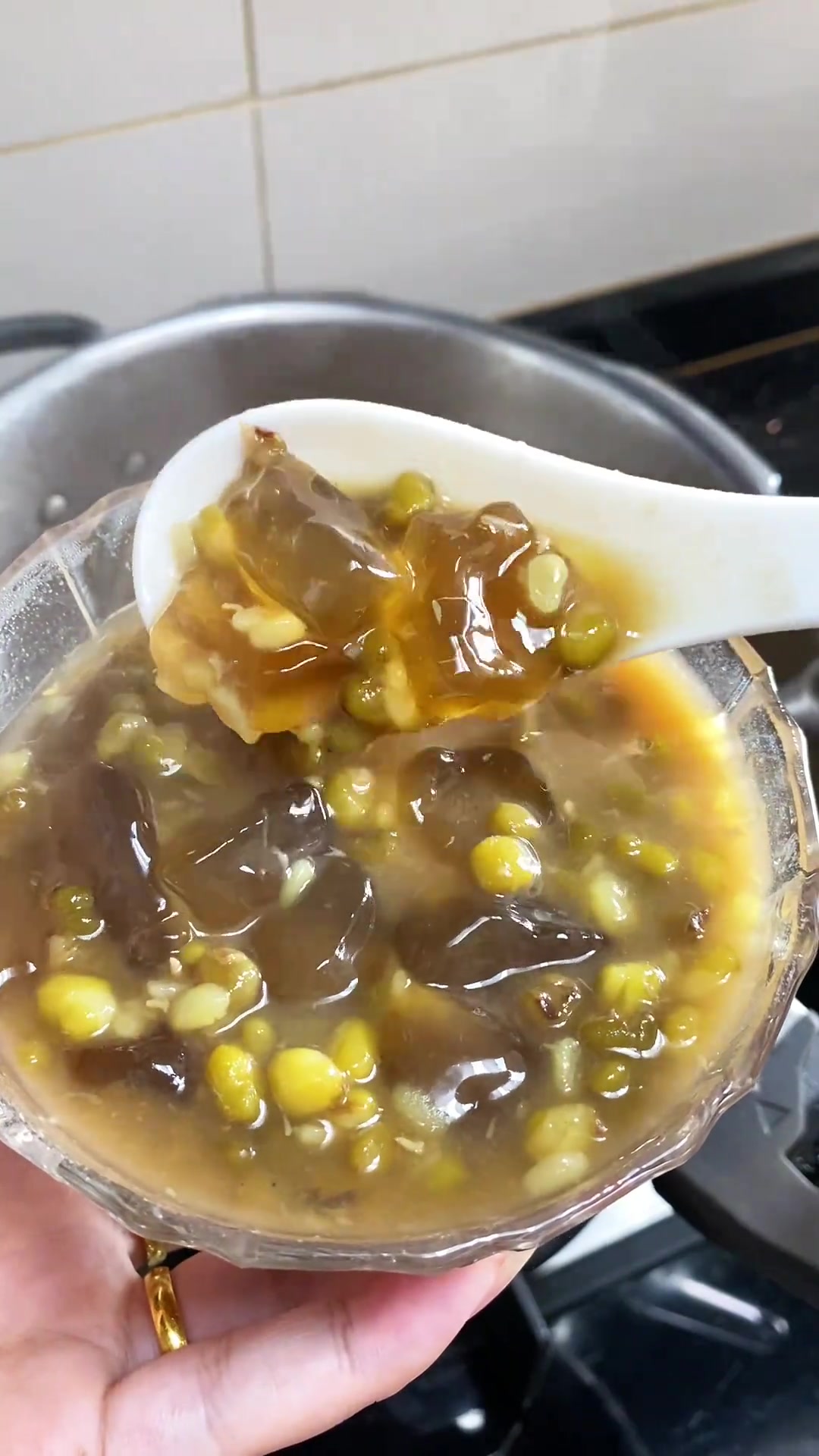 夏天必备红薯粒绿豆汤,QQ弹弹小朋友超爱