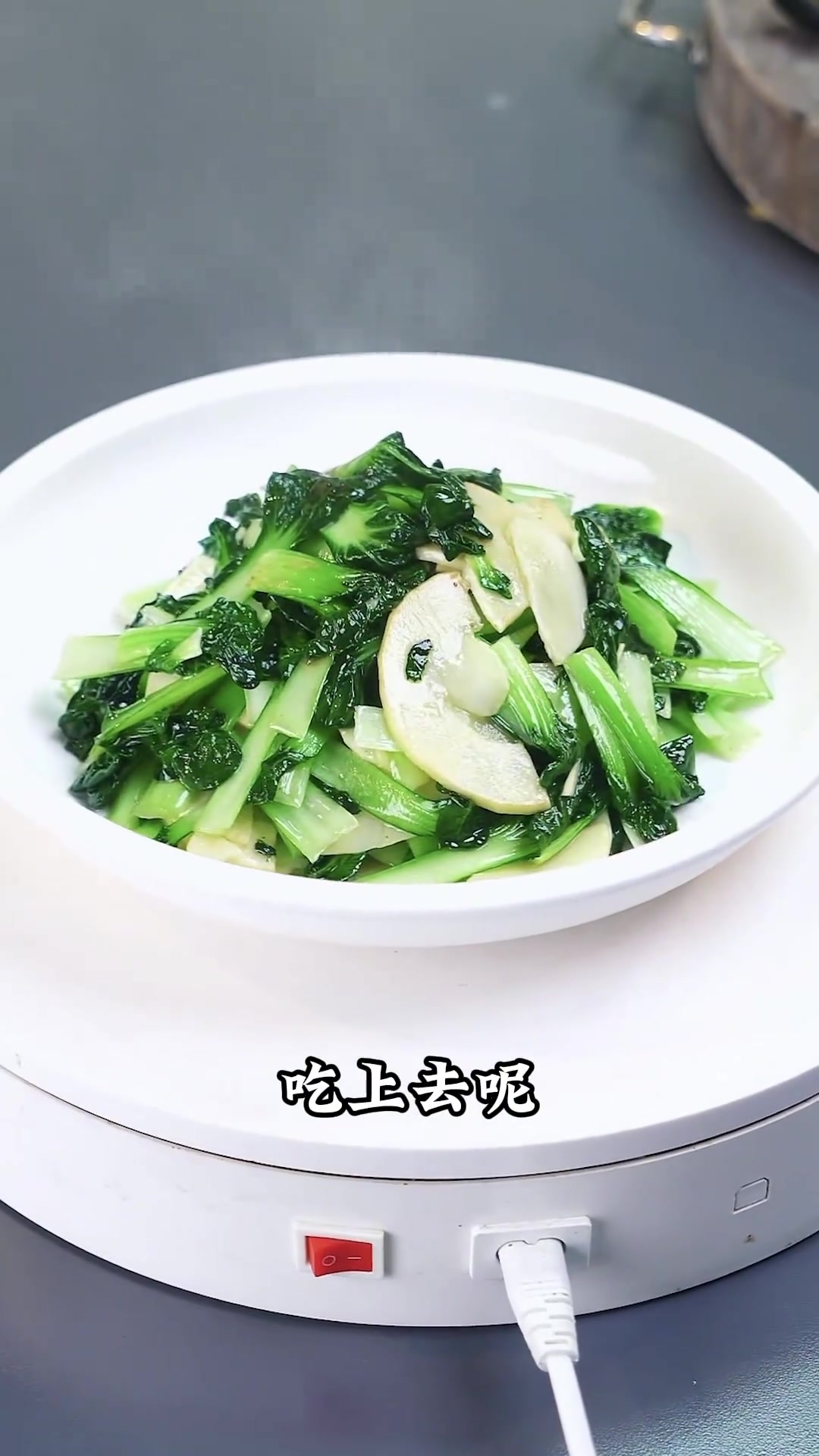分享一道时令素菜塔菜炒冬笋，清脆爽口超好吃