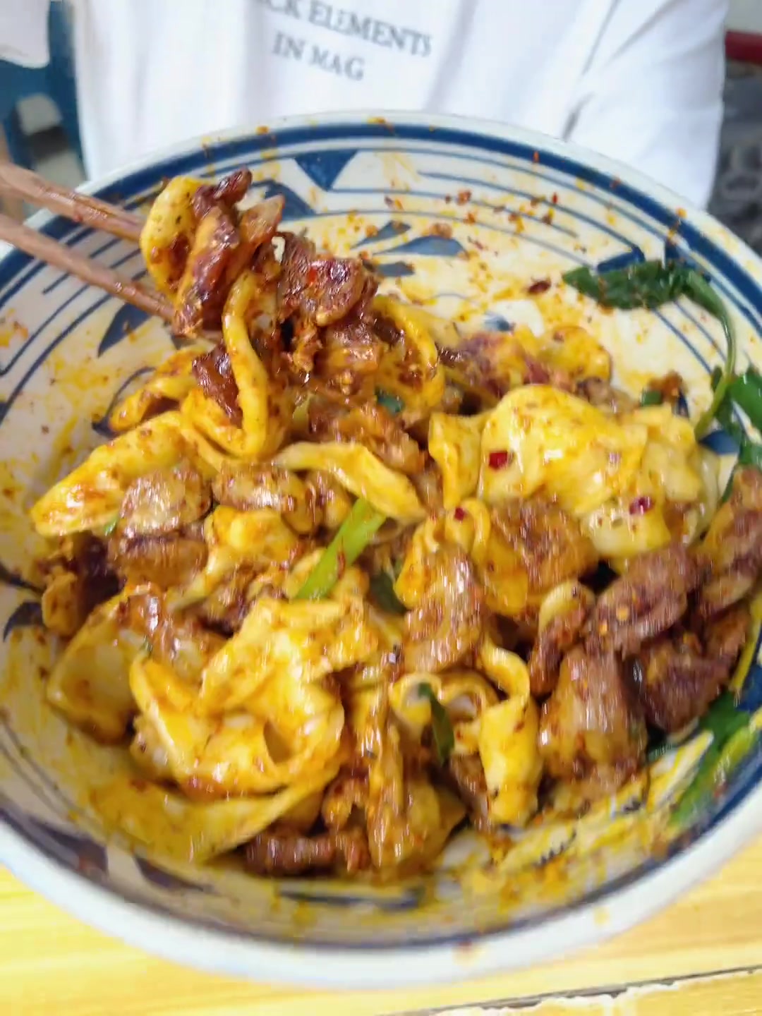 西安特色美食,老陕最爱的有名面食,碳水魅力十足!