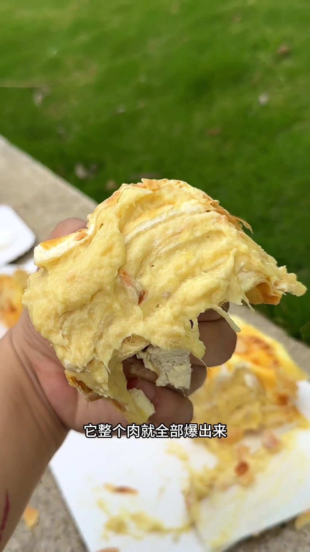 好吃的榴莲千层,一个千层里有1斤的榴莲肉