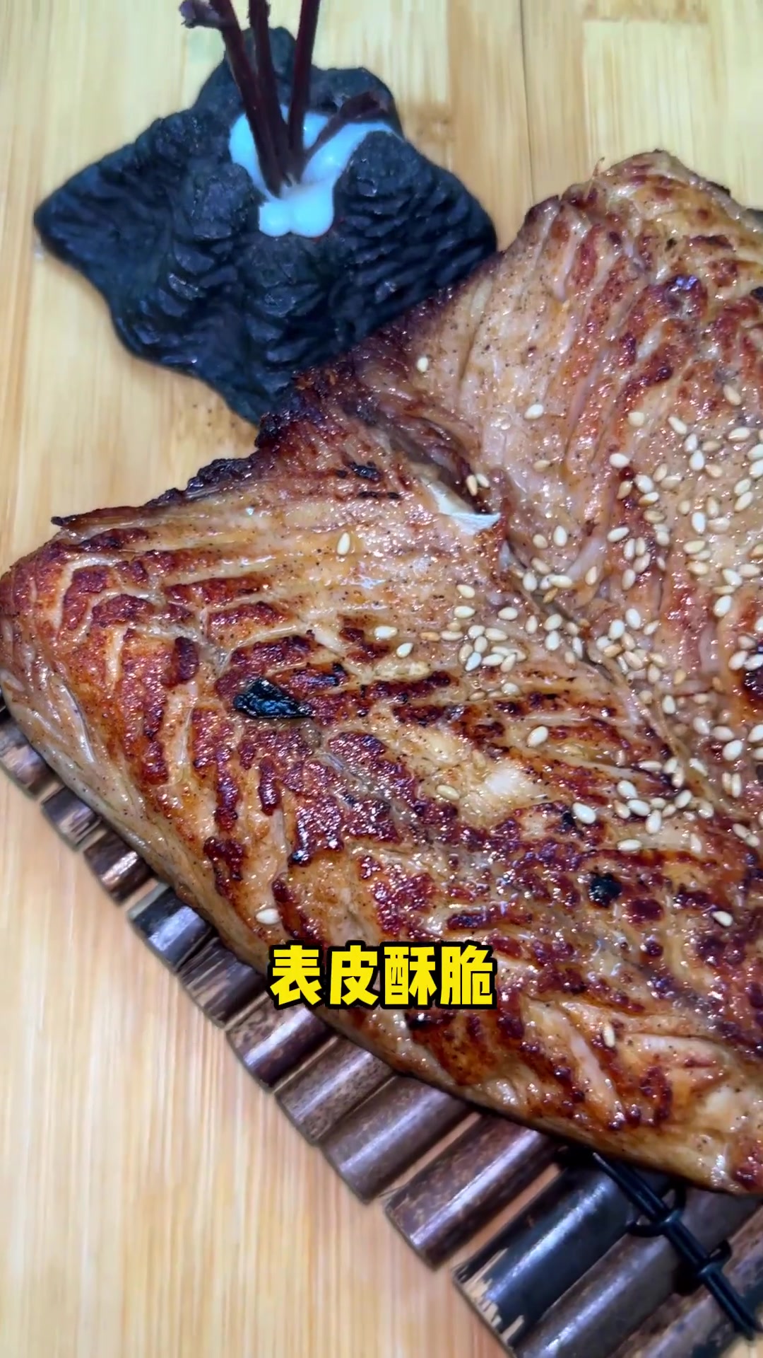 煎鲅鱼不破的秘诀，表皮酥脆肉嫩到哭！
