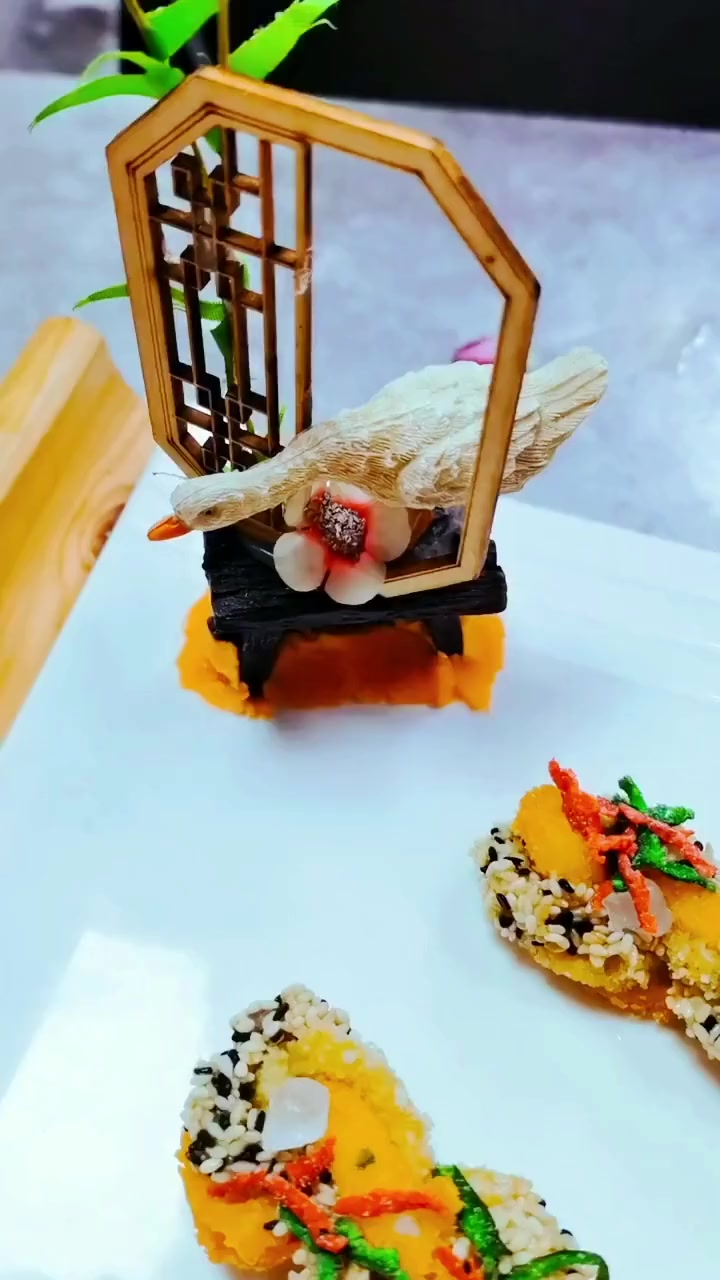 超美味迷你麻花鱼