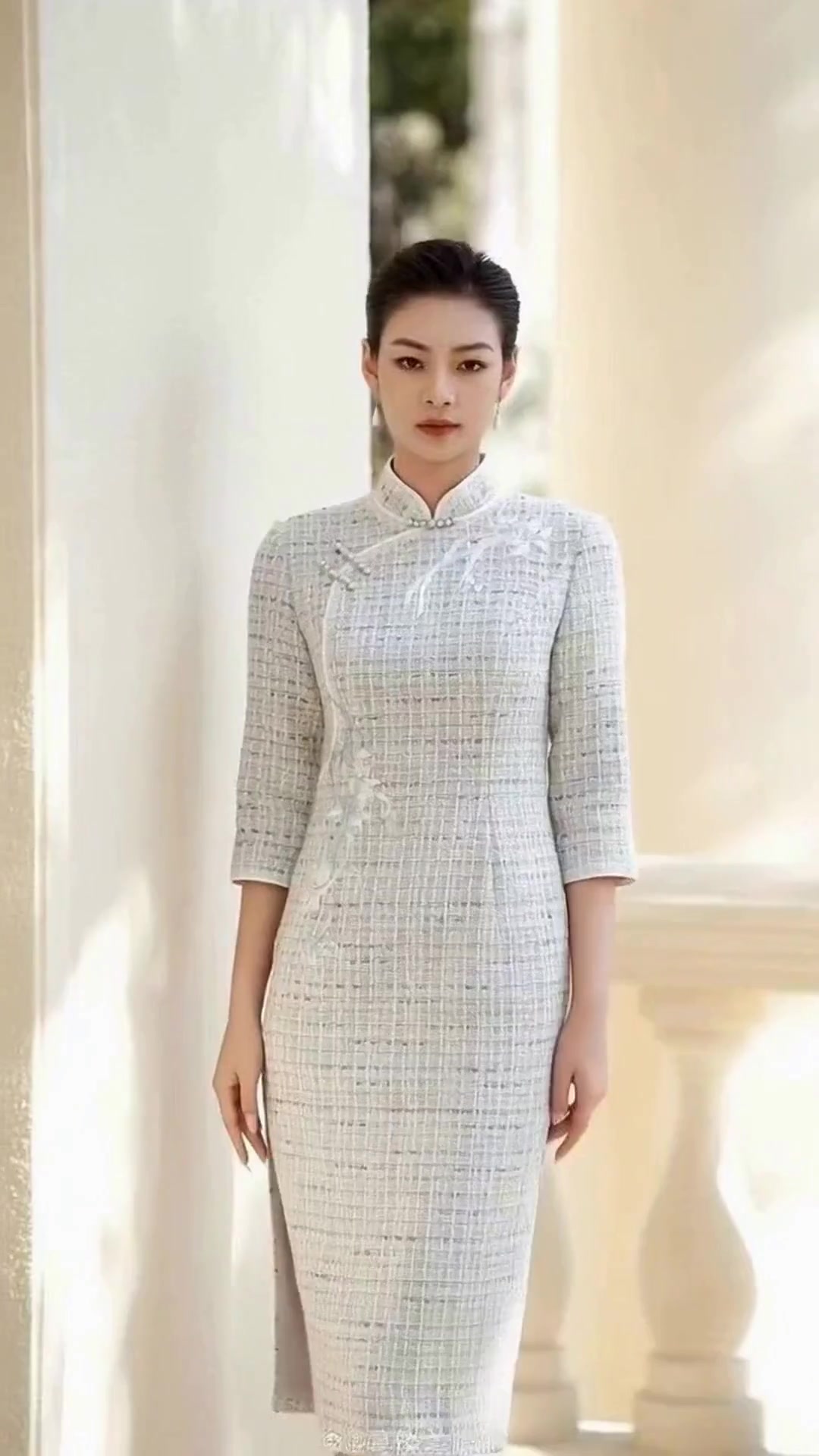 情歌王子张信哲80件珍藏旗袍亮相上博,百年时尚惊艳全场