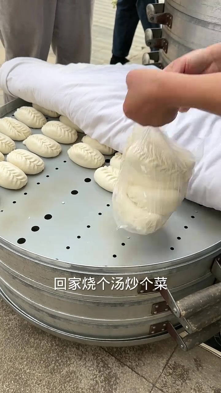 守现做现卖馒头店,天天能吃上热馒头