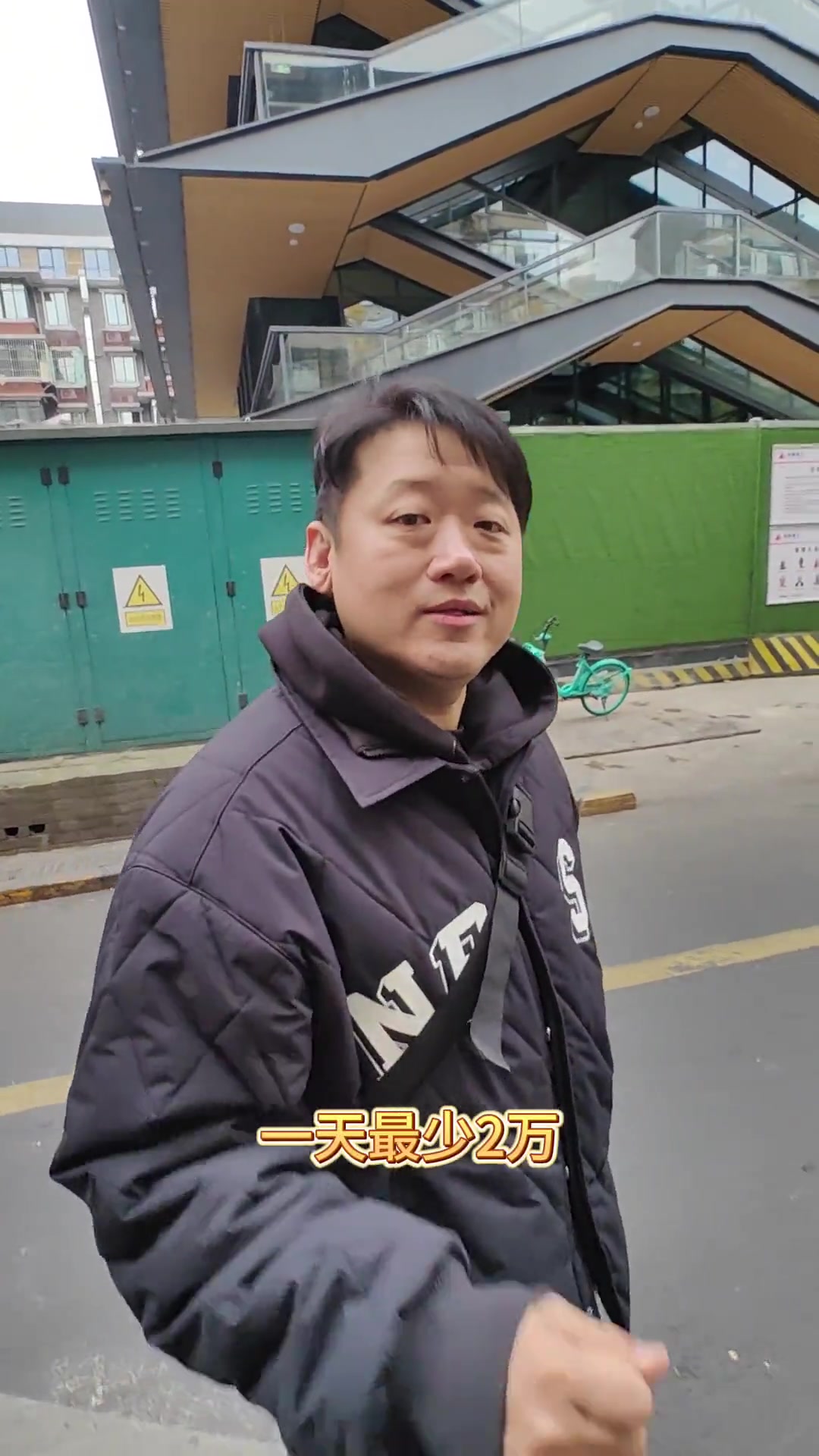 千牛刀渣渣牛肉试营业十二天,90平店销售额几何?