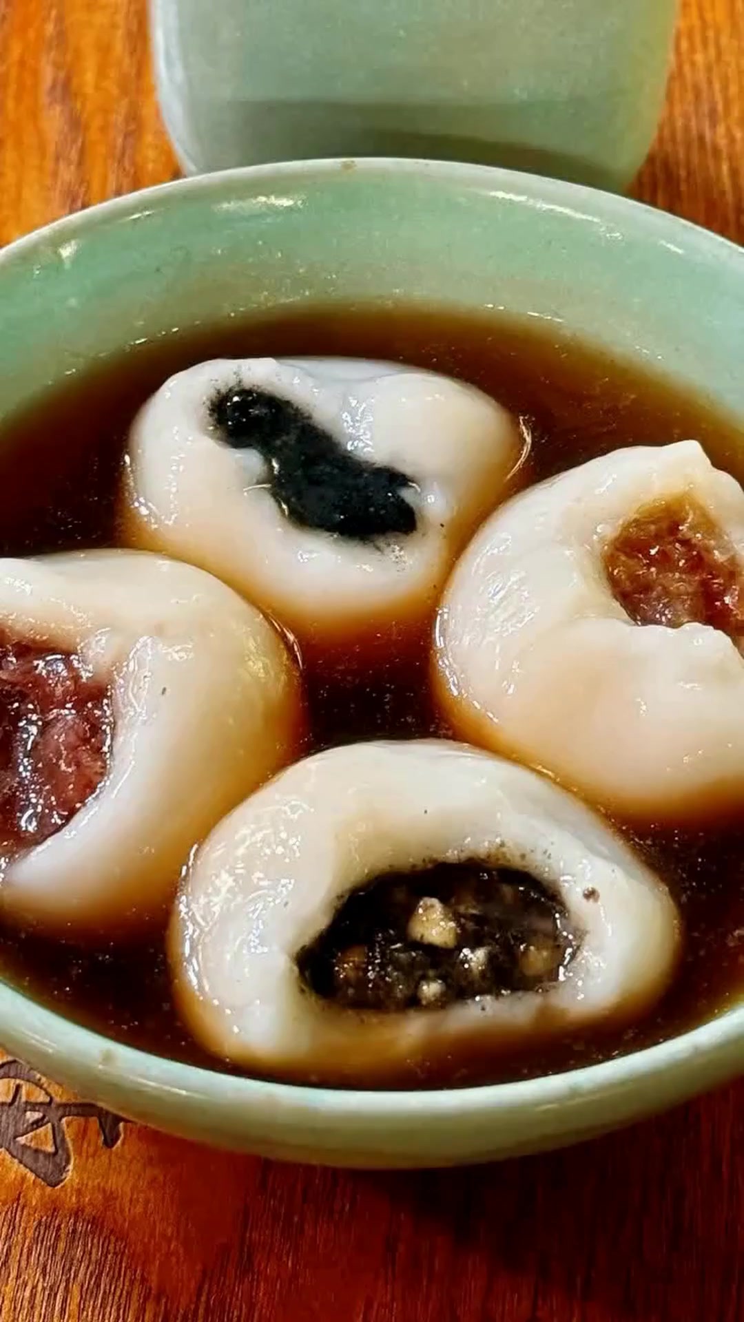 冬至吃饺子还是汤圆？南北习俗大揭秘，你的选择是？